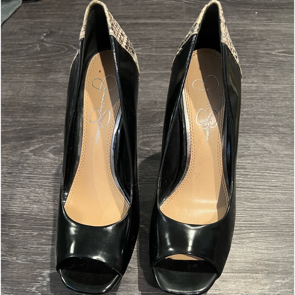 Jessica Simpson Black Patent Leather Snakeskin Peep Toe Platform Pumps